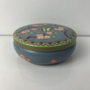 Vintage Daher Decorated Ware Metal Tin Floral With Butterfly Made In England